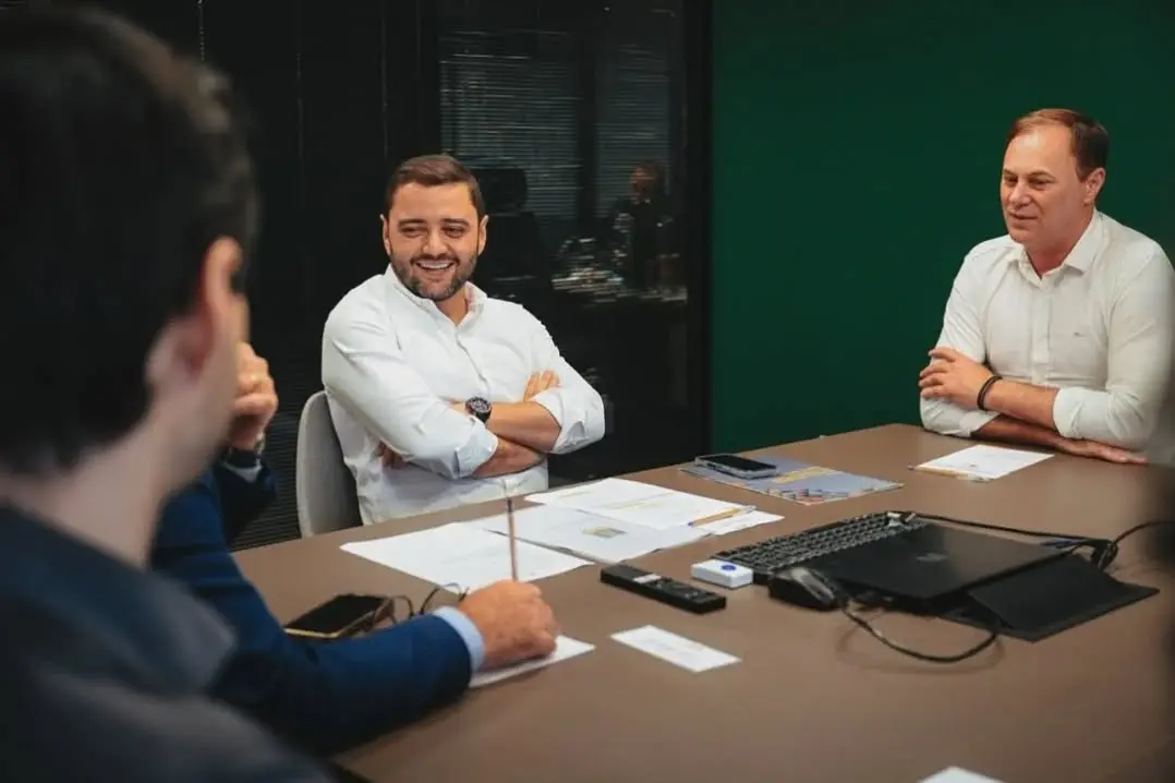 Dom Pedro de Alcântara busca liberação de projetos com vice-governador para impulsionar desenvolvimento local