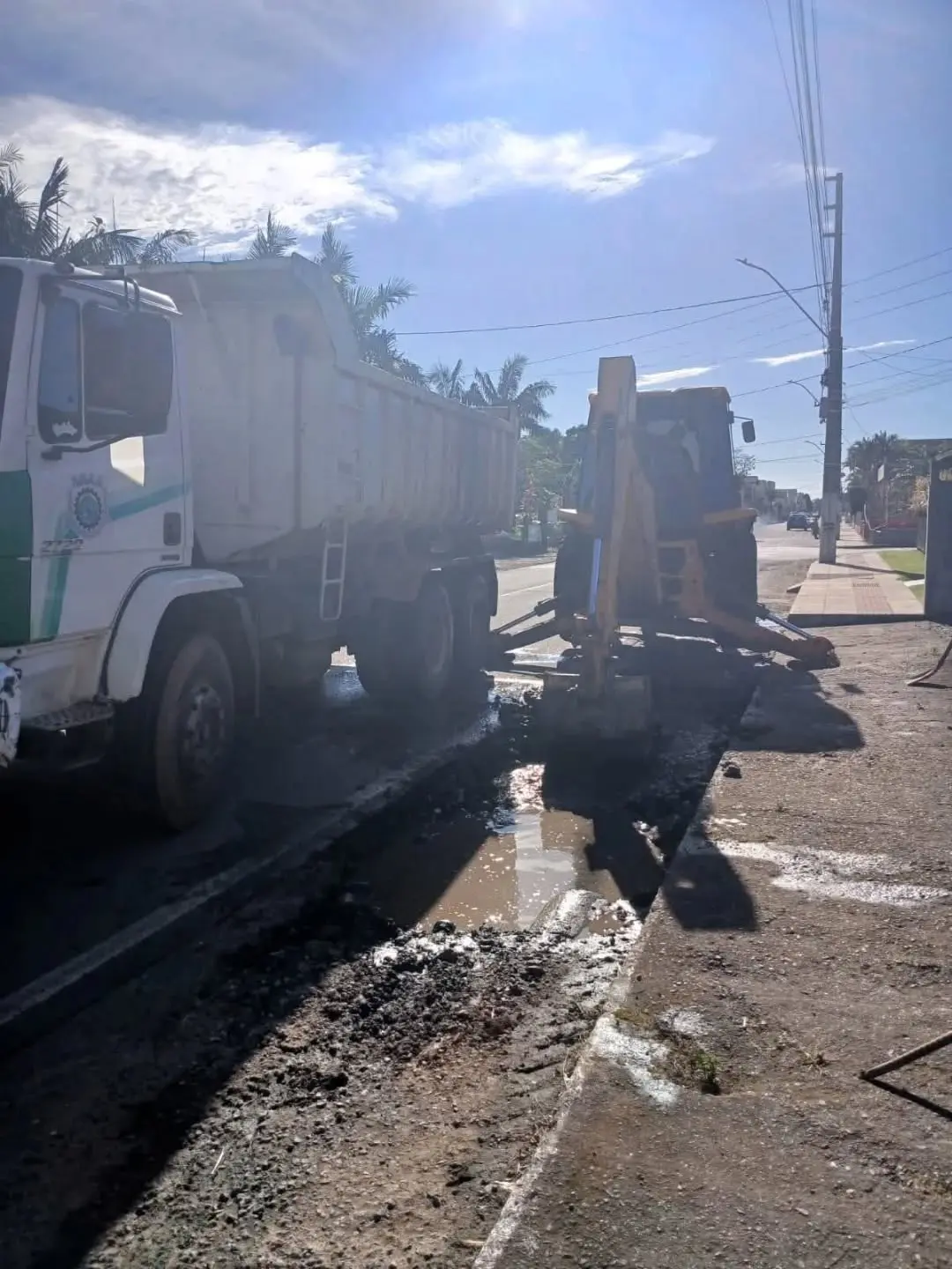 Prefeitura de Timbé do Sul Age Rápido para Resolver Problema de Esgoto a Céu Aberto no Centro