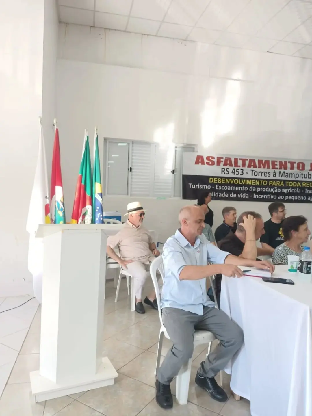 Comunidade de Pirataba (RS) se Mobiliza por Asfaltamento em Rodovia Vital