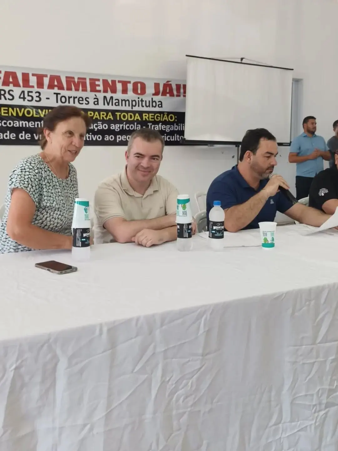 Comunidade de Pirataba (RS) se Mobiliza por Asfaltamento em Rodovia Vital