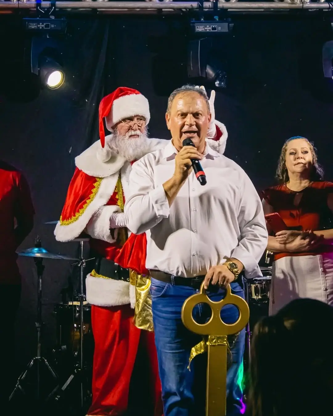 Papai Noel Chega de UTV e Ilumina o 16º Natal dos Canyons em Praia Grande