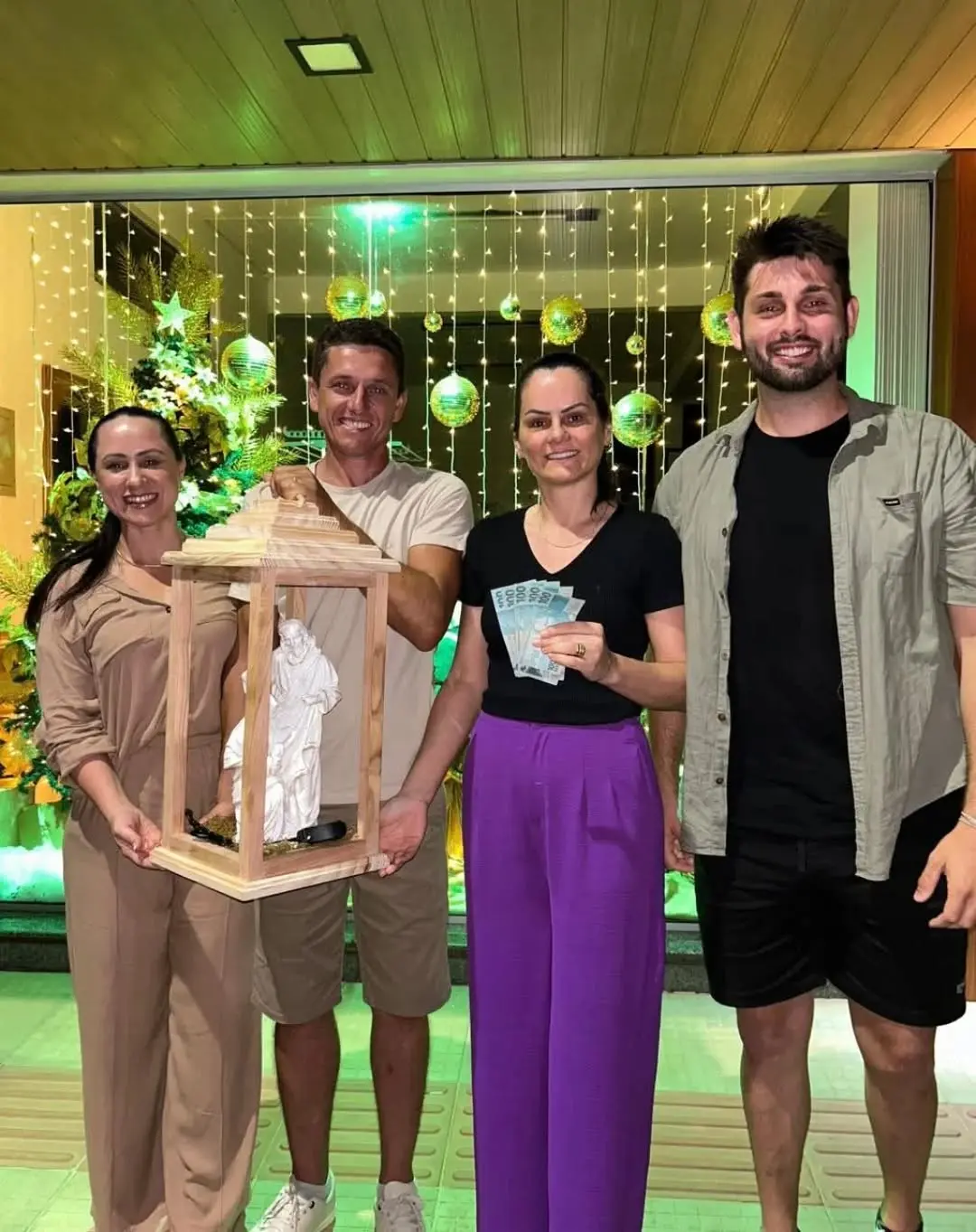 Timbé do Sul Premia Casas e Comércios Mais Decorados Celebrando o Espírito Natalino