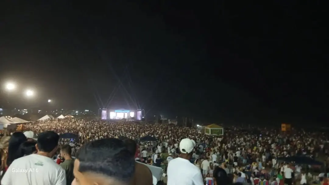 Réveillon em Torres Entra para a História com Recorde de Público e Festa Inesquecível