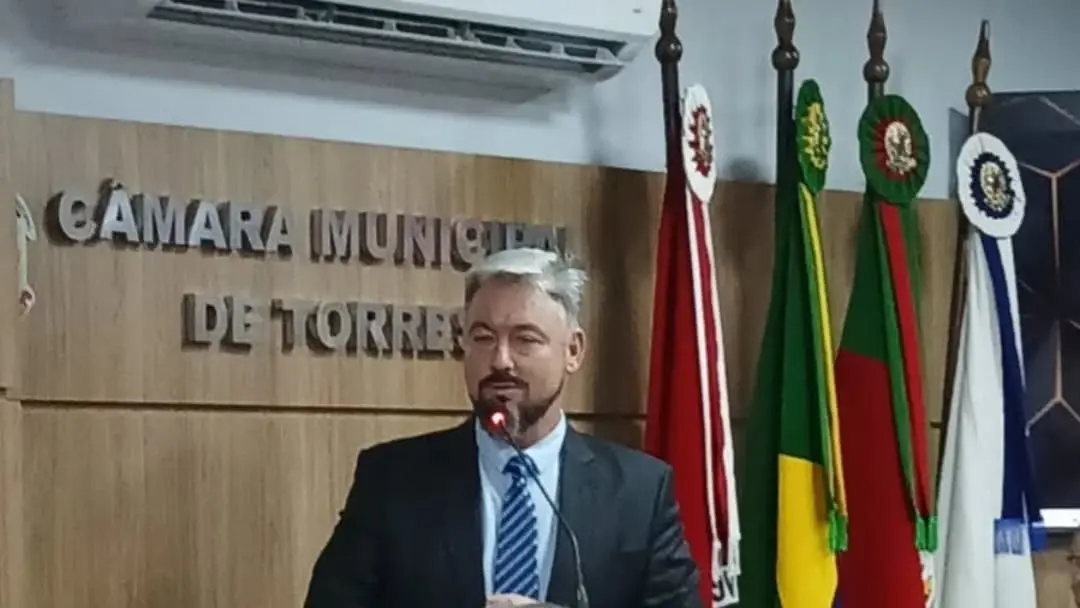 Igor Beretta é Reconduzido à Presidente da Câmara de Vereadores de Torres (RS) em Momento Histórico