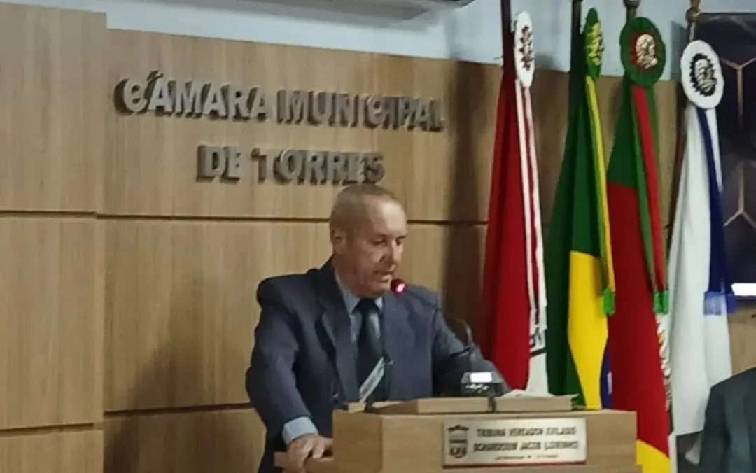Igor Beretta é Reconduzido à Presidente da Câmara de Vereadores de Torres (RS) em Momento Histórico