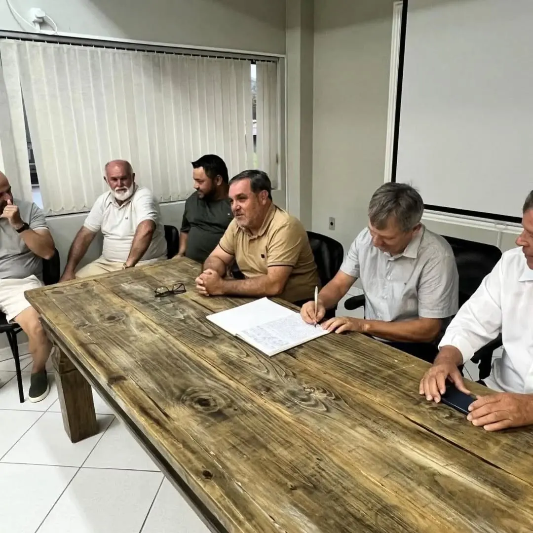 Pedrinho Assume a Prefeitura de Santa Rosa do Sul Durante Férias do Prefeito Almides
