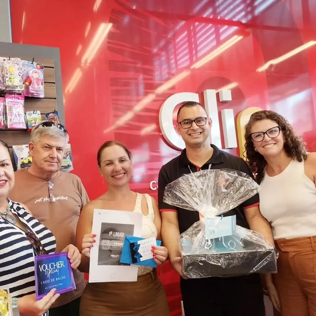 Torres celebra o espírito natalino e premia as melhores vitrines de Natal 2025