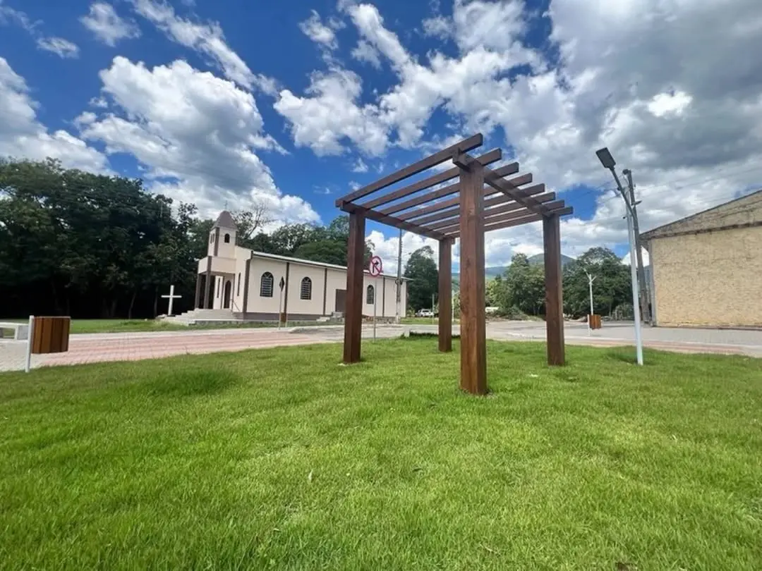 Jacinto Machado Impulsiona Desenvolvimento com Investimentos em Infraestrutura