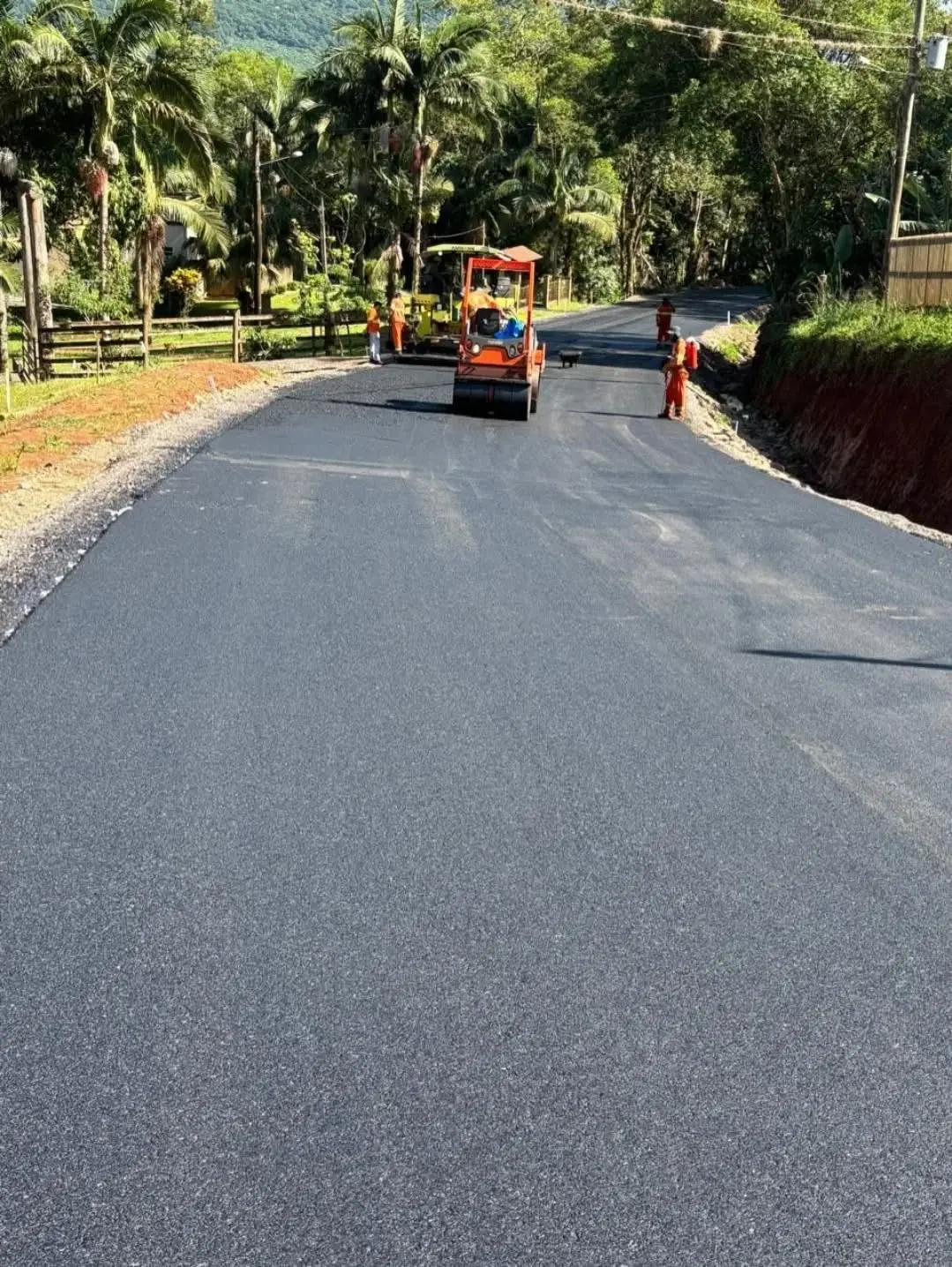 Mampituba Avança com Pavimentação Asfáltica na Estrada da Santinha