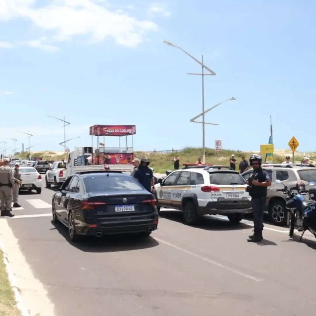 Operação Pé na Areia em Torres (RS) Garante Segurança e Saúde na Orla