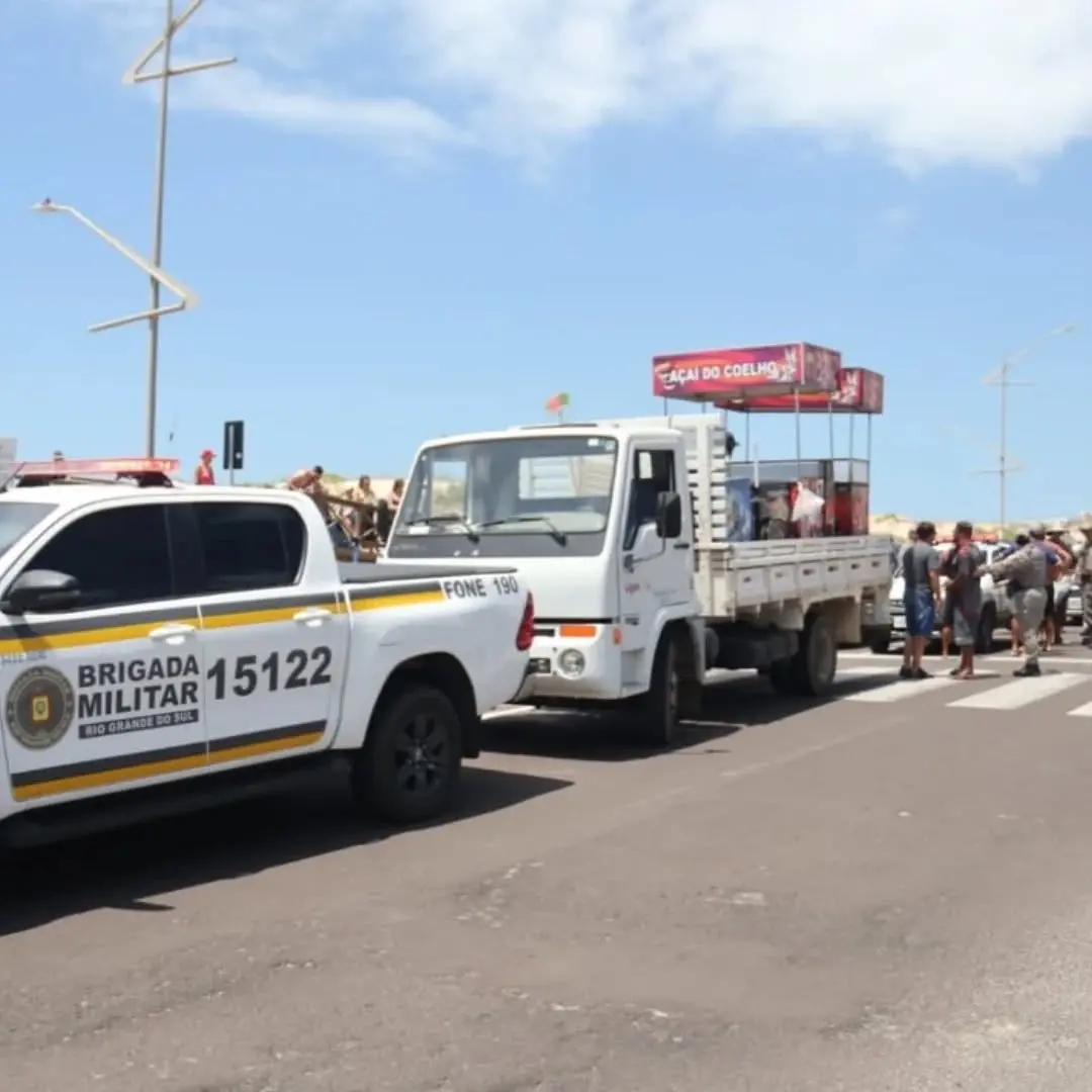 Operação Pé na Areia em Torres (RS) Garante Segurança e Saúde na Orla