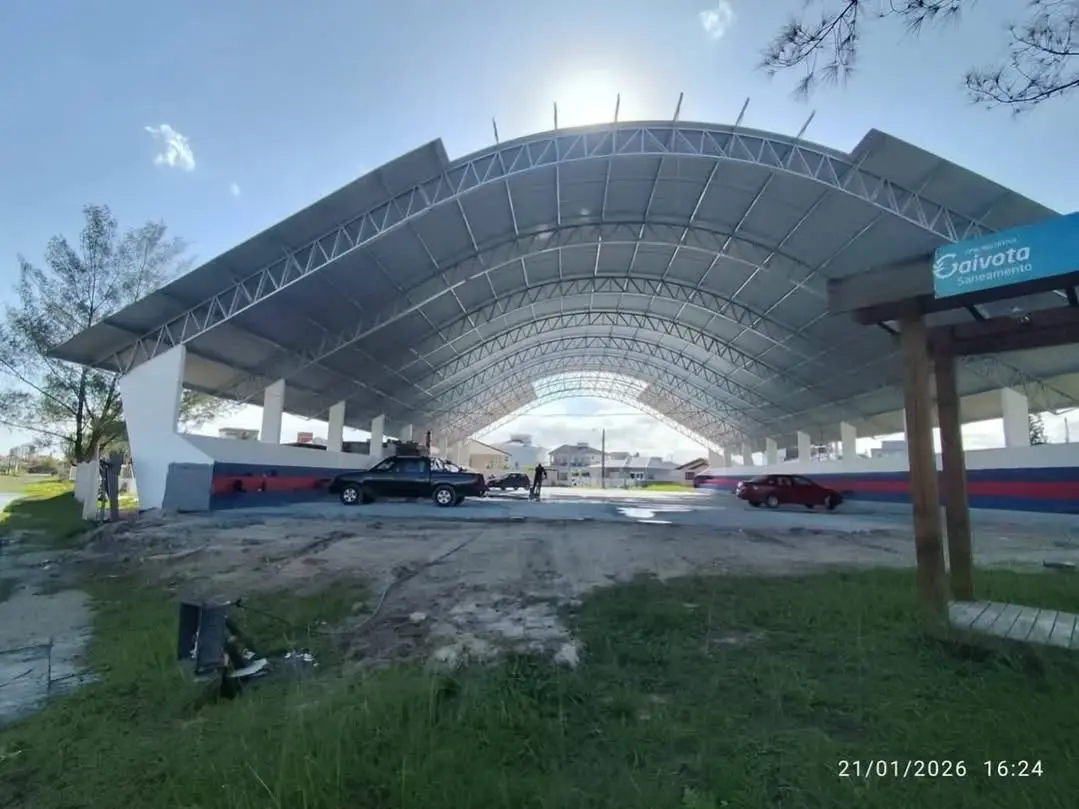 Balneário Gaivota Ganha Nova Poliesportiva: Inauguração com Jogo Festivo