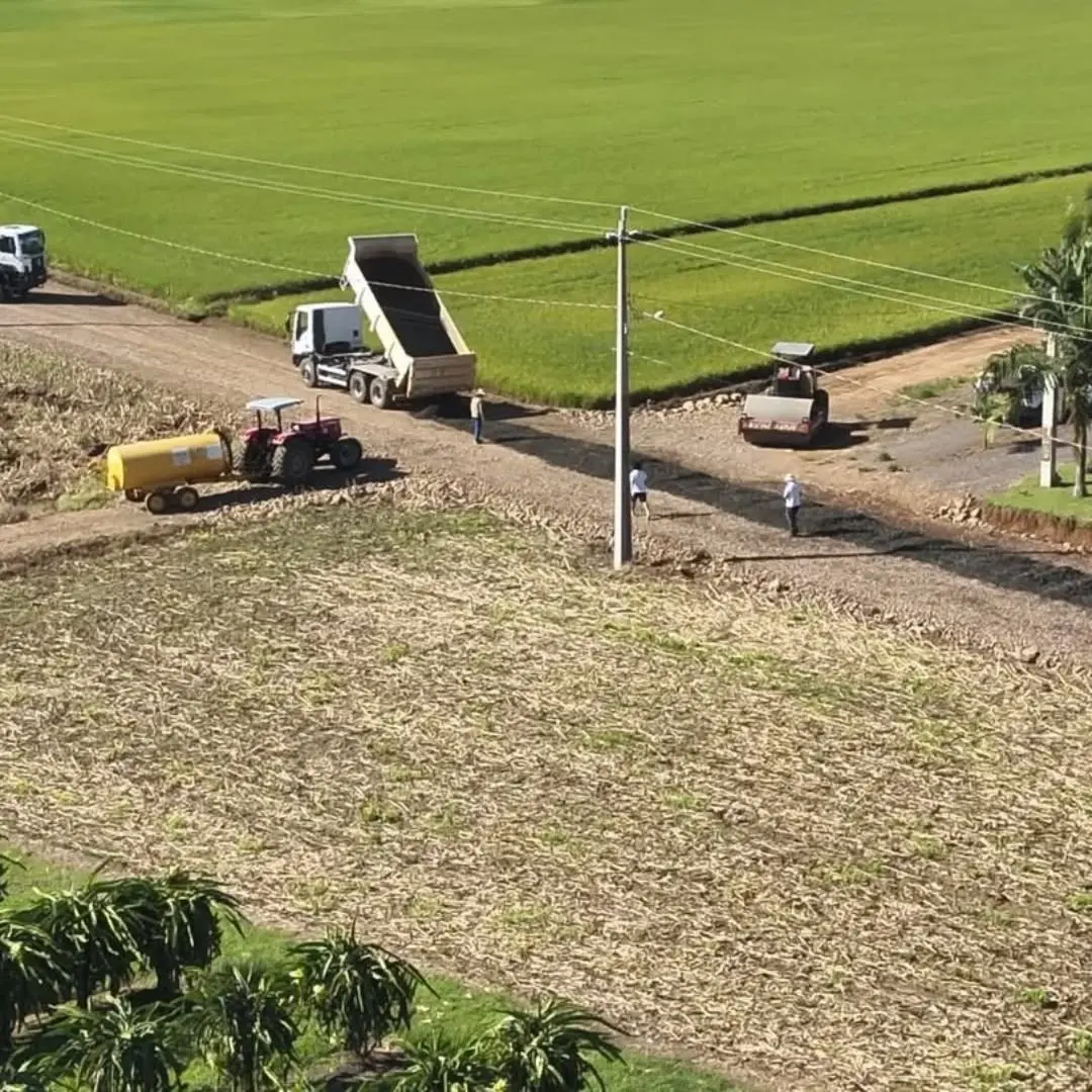 Avanço na Estrada da Costa do Rio Pinheirinho Promete Mais Qualidade e Segurança em Turvo, SC
