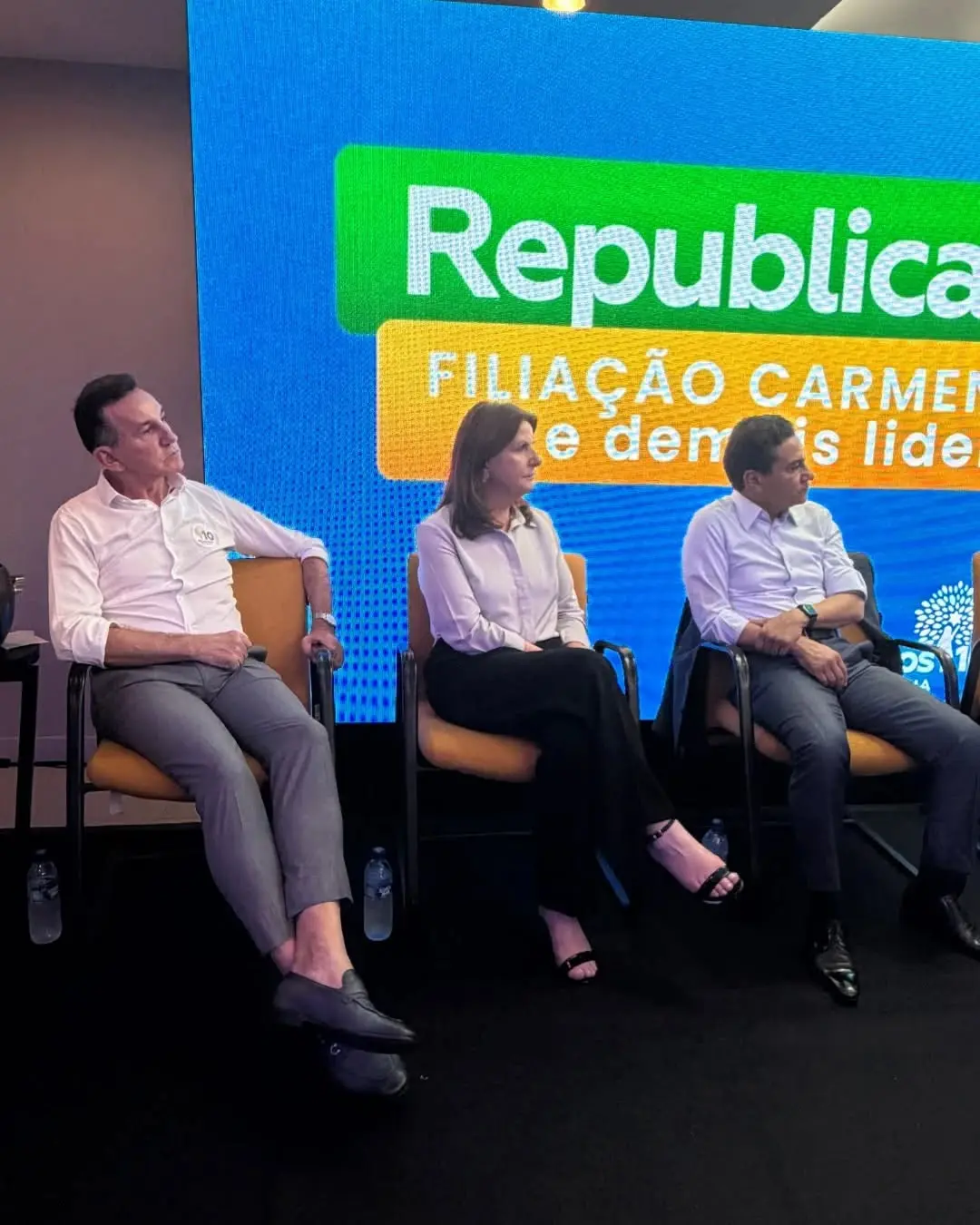 Republicanos SC Demonstra Força e União em Evento Marcante com Filiação de Carmen Zanotto