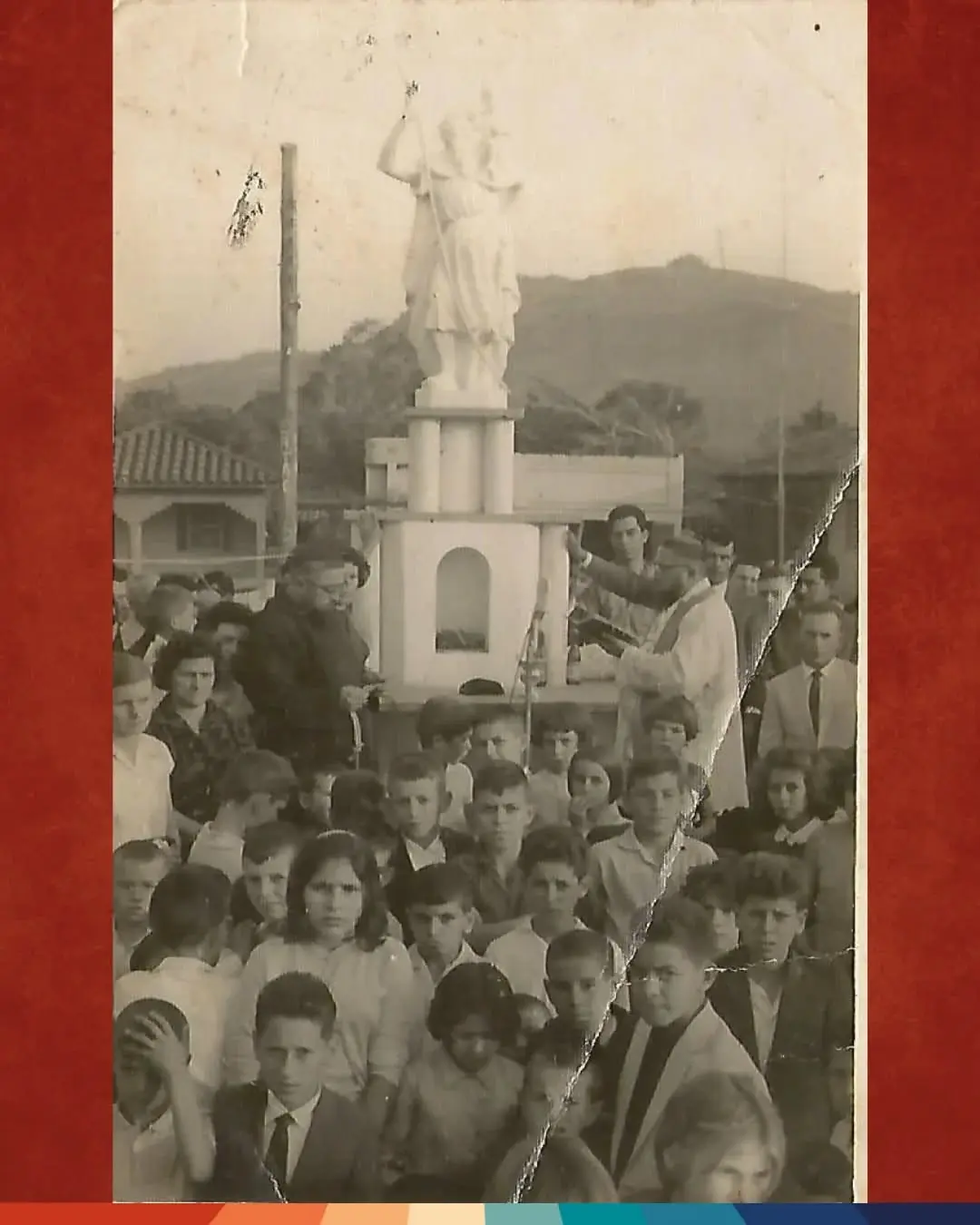 Monumento Esquecido de Praia Grande: A História de São Cristóvão na Praça Central