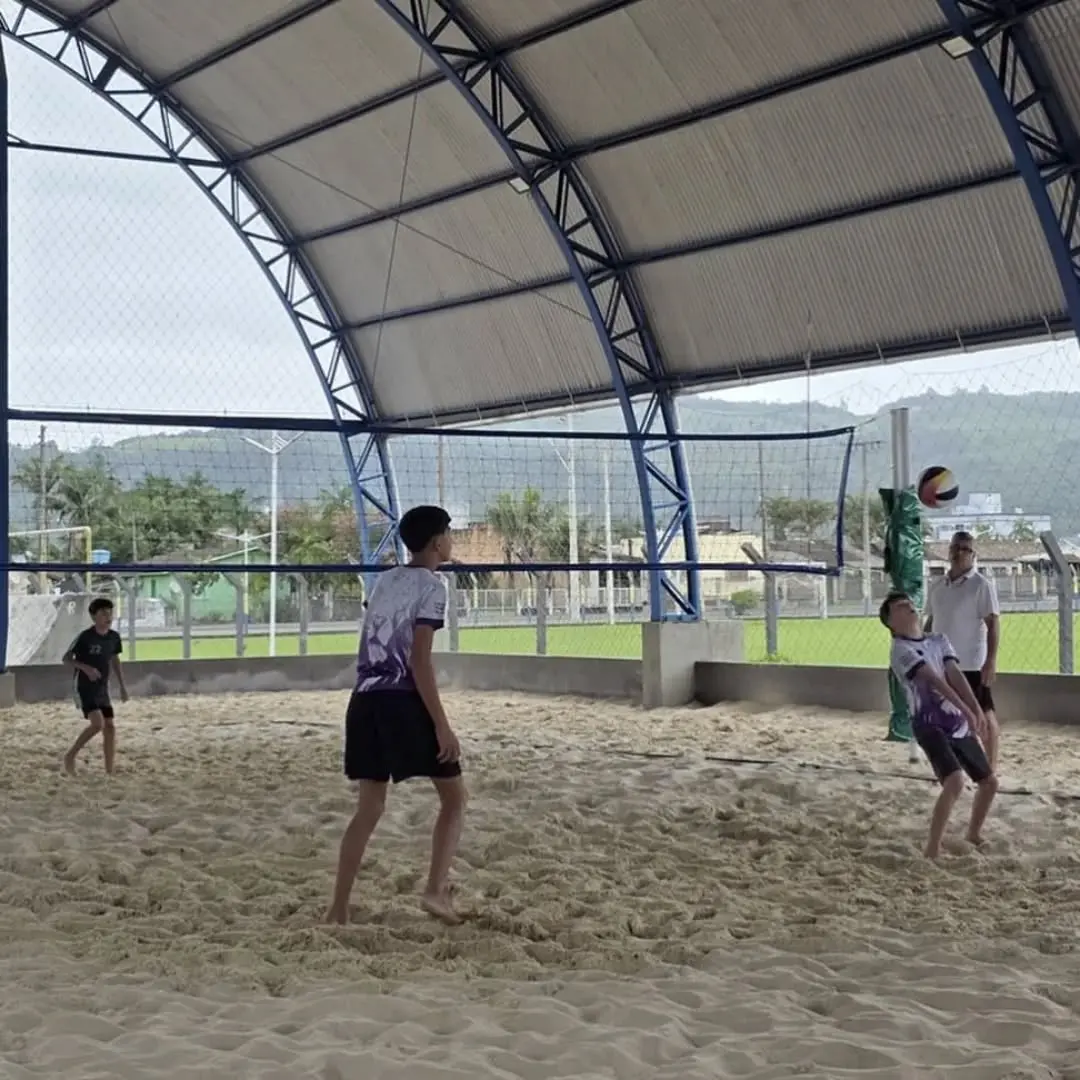 Jacinto Machado Agita o Pós-Carnaval com Competições Decisivas de Vôlei