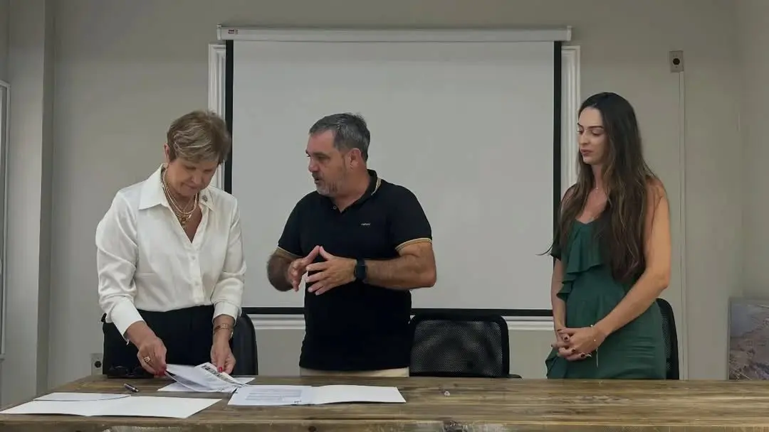 Santa Rosa do Sul Avança em Assistência Social com Novos Convênios para Moradia e Acolhimento