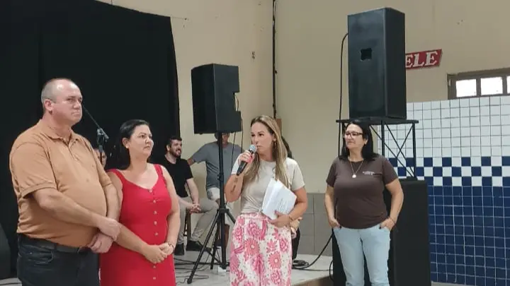 Mampituba-RS Celebra a Alegria do Carnaval da Melhor Idade em Grande Estilo