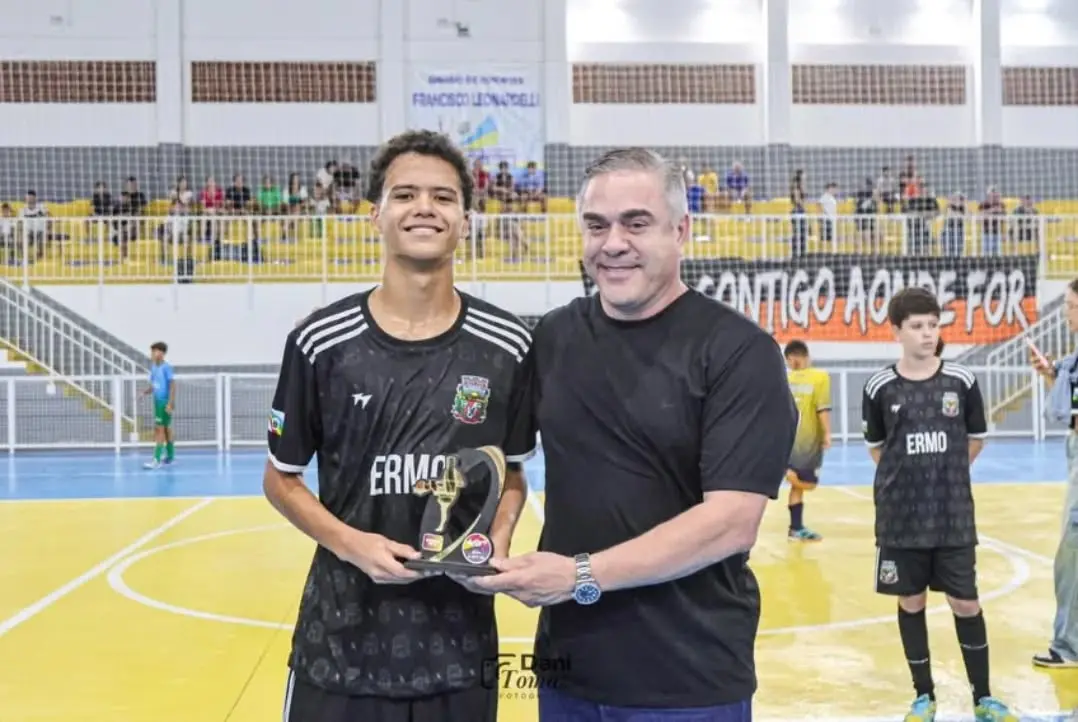 Ermo no Topo: DME Conquista Título da Futurão Cup Sub-15 em Balneário Arroio do Silva