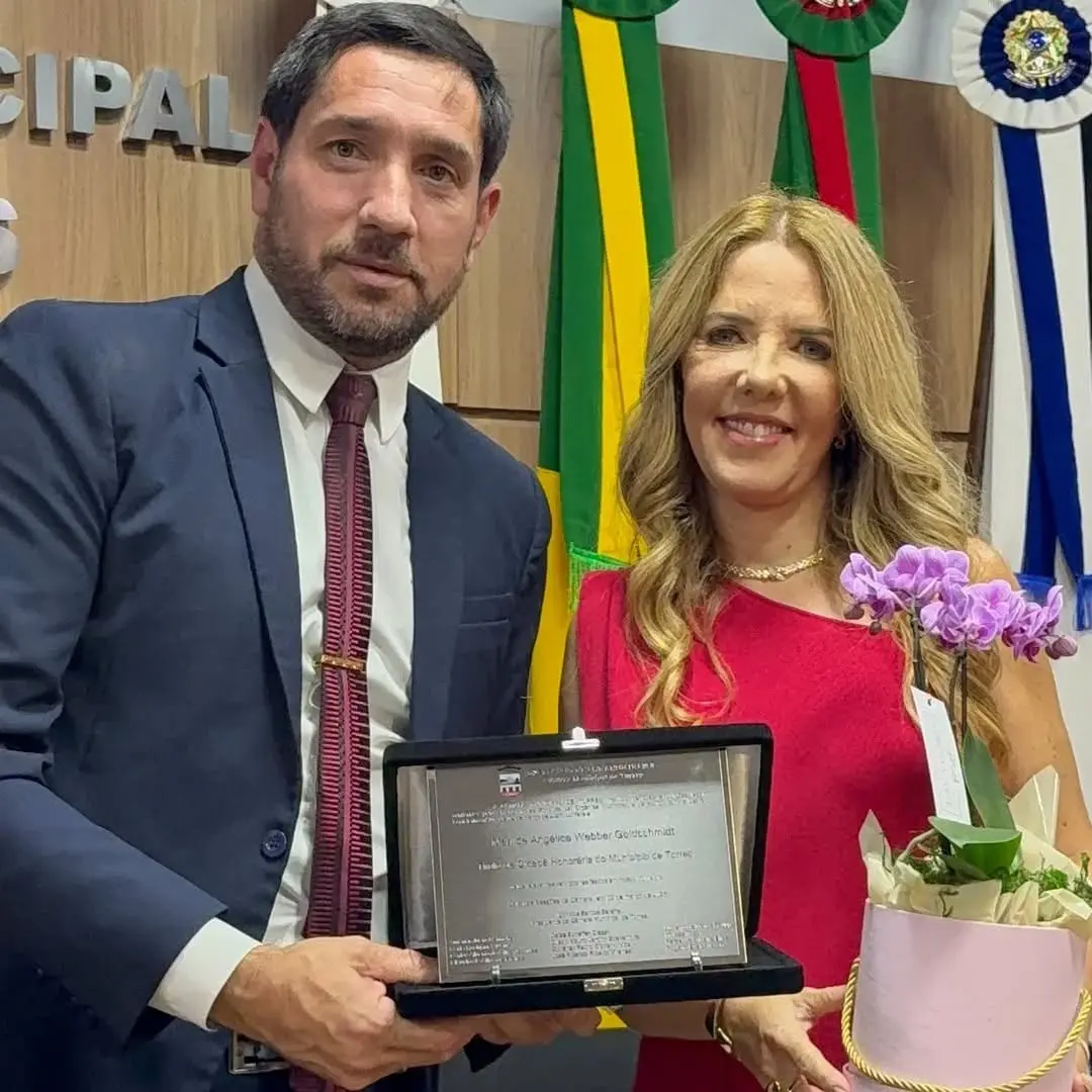 Torres (RS) homenageia Dra. Marilde Goldschmidt por serviços à Justiça e à comunidade