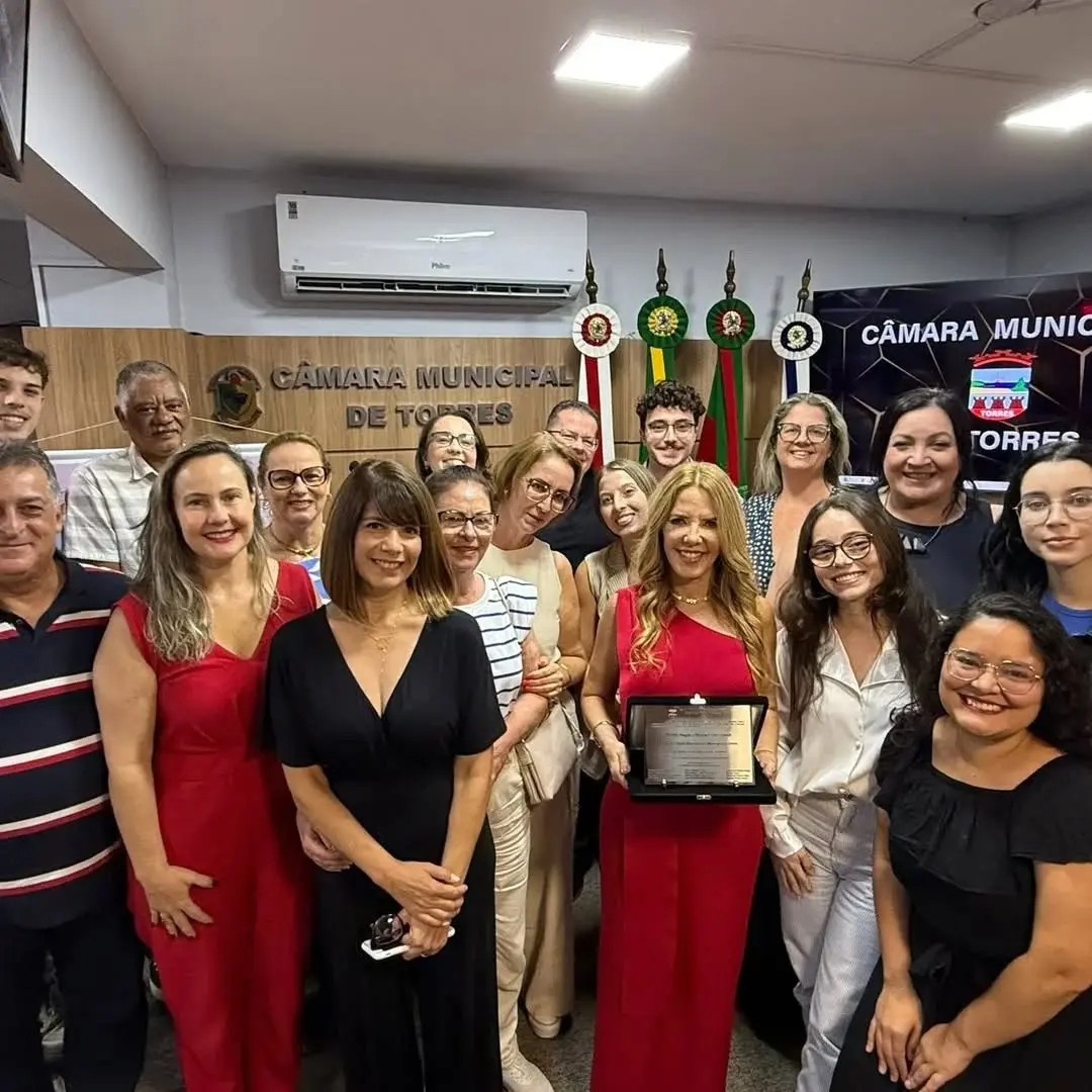 Torres (RS) homenageia Dra. Marilde Goldschmidt por serviços à Justiça e à comunidade