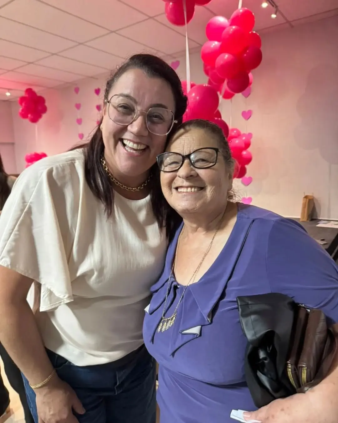 Noite das Mulheres em Três Cachoeiras: Encontro Celebra a Valorização Feminina