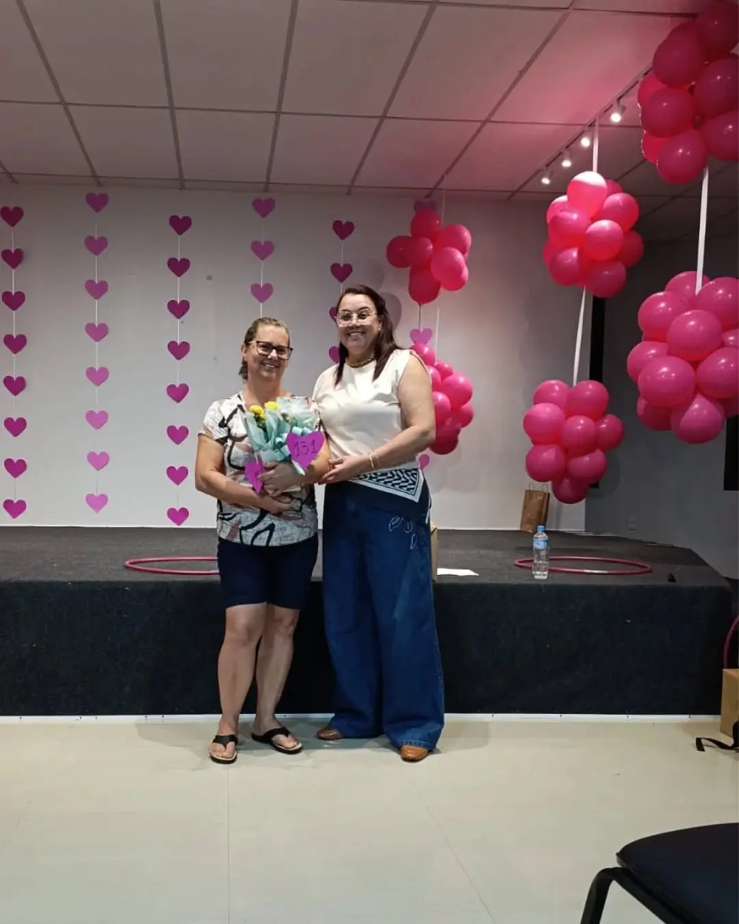 Noite das Mulheres em Três Cachoeiras: Encontro Celebra a Valorização Feminina