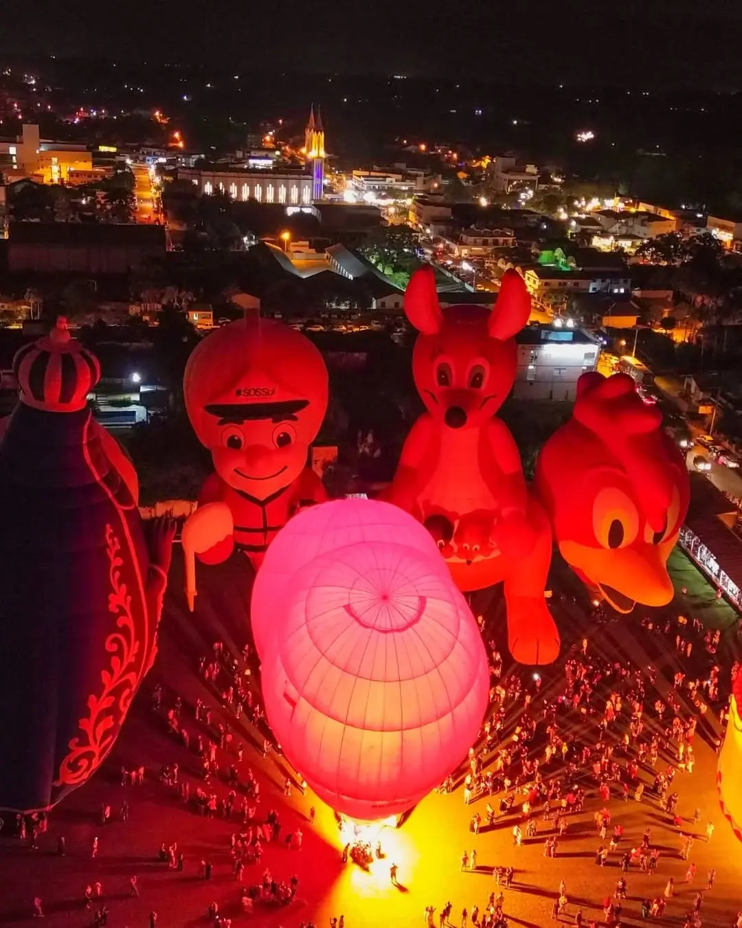 Night Glow Ilumina a Expocanyon 2026 em Praia Grande: Um Espetáculo de Cores!