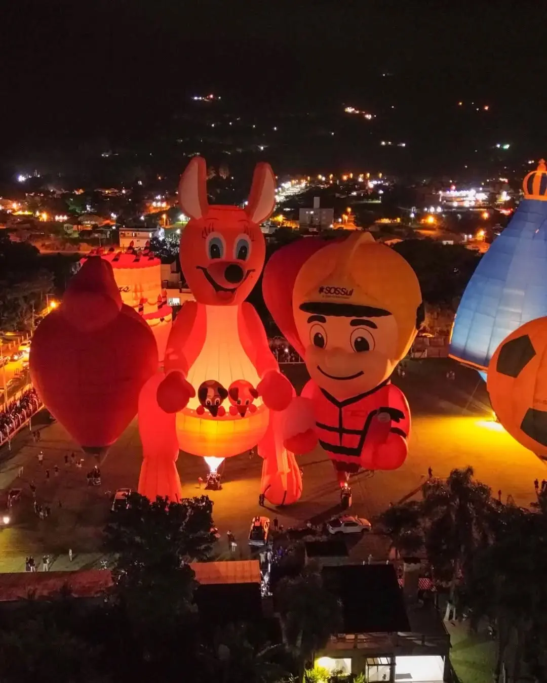 Night Glow Ilumina a Expocanyon 2026 em Praia Grande: Um Espetáculo de Cores!