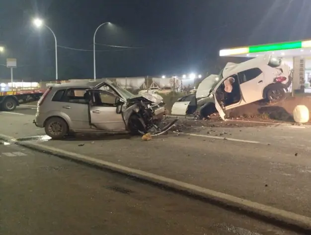 Colisão Frontal na BR-101 em Araranguá: Contramão Causa Acidente