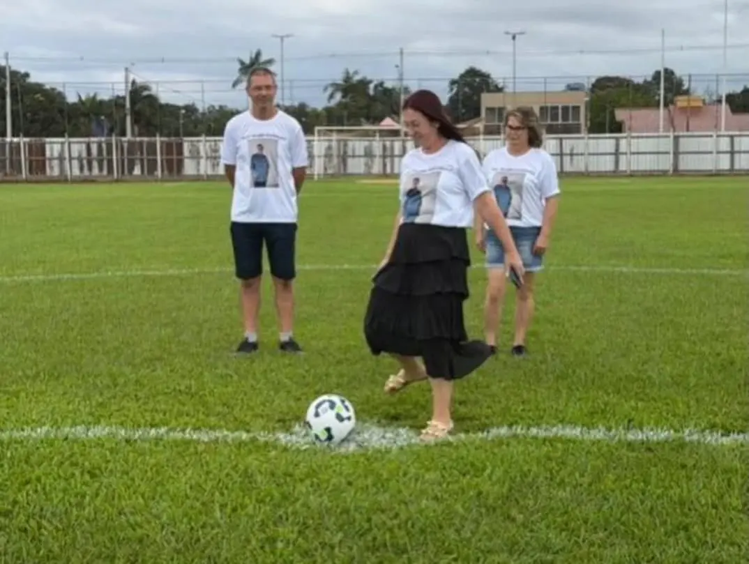 Campeonato Municipal de Futebol de Campo de Turvo 2026: Emoção e Homenagem marcam a abertura
