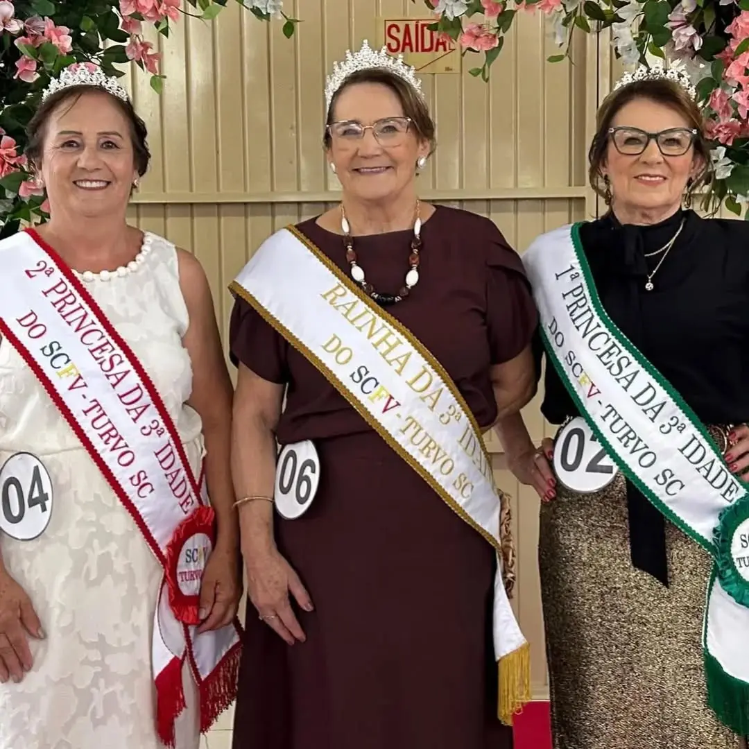 Turvo Celebra a Beleza e Experiência com a Escolha das Soberanas da Terceira Idade