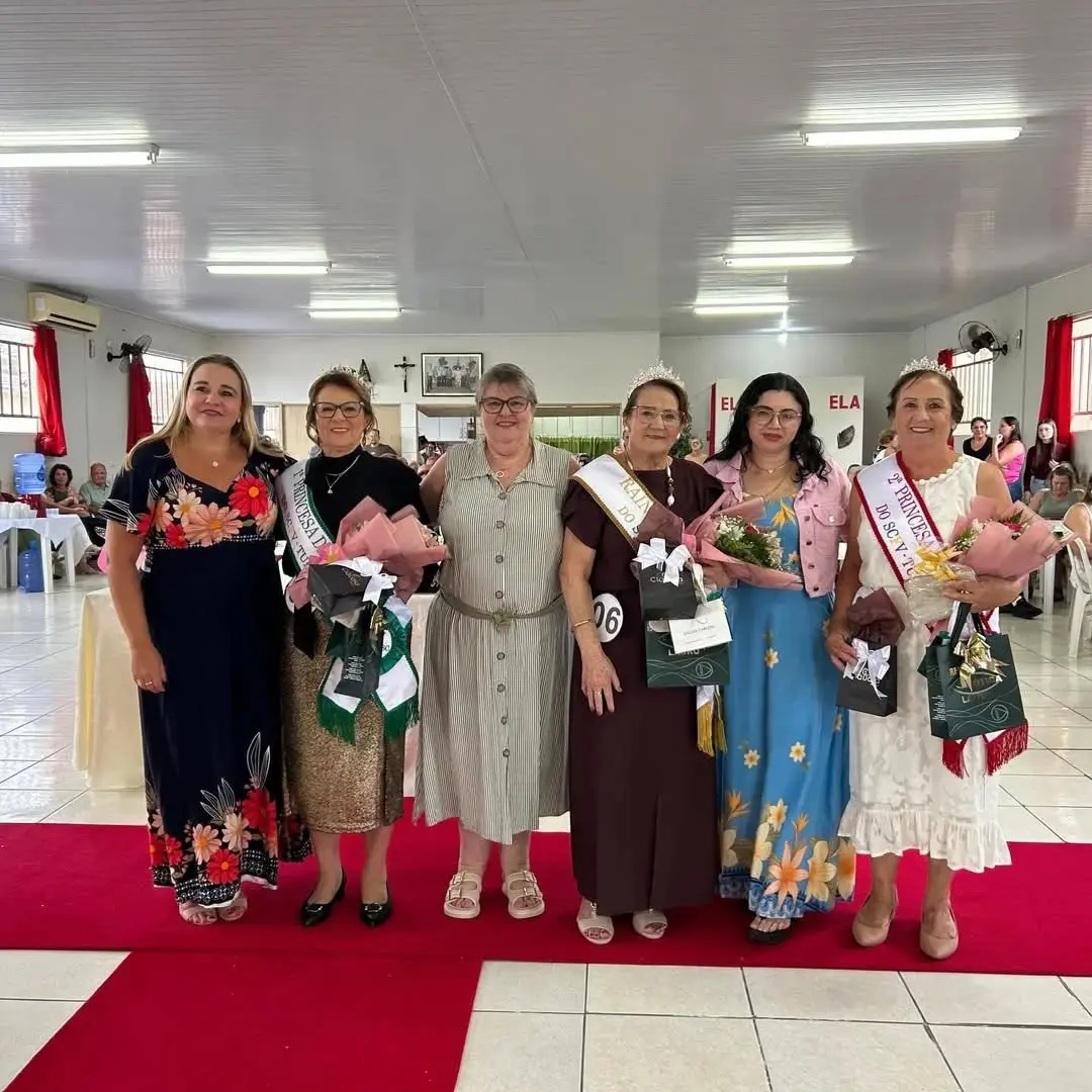 Turvo Celebra a Beleza e Experiência com a Escolha das Soberanas da Terceira Idade