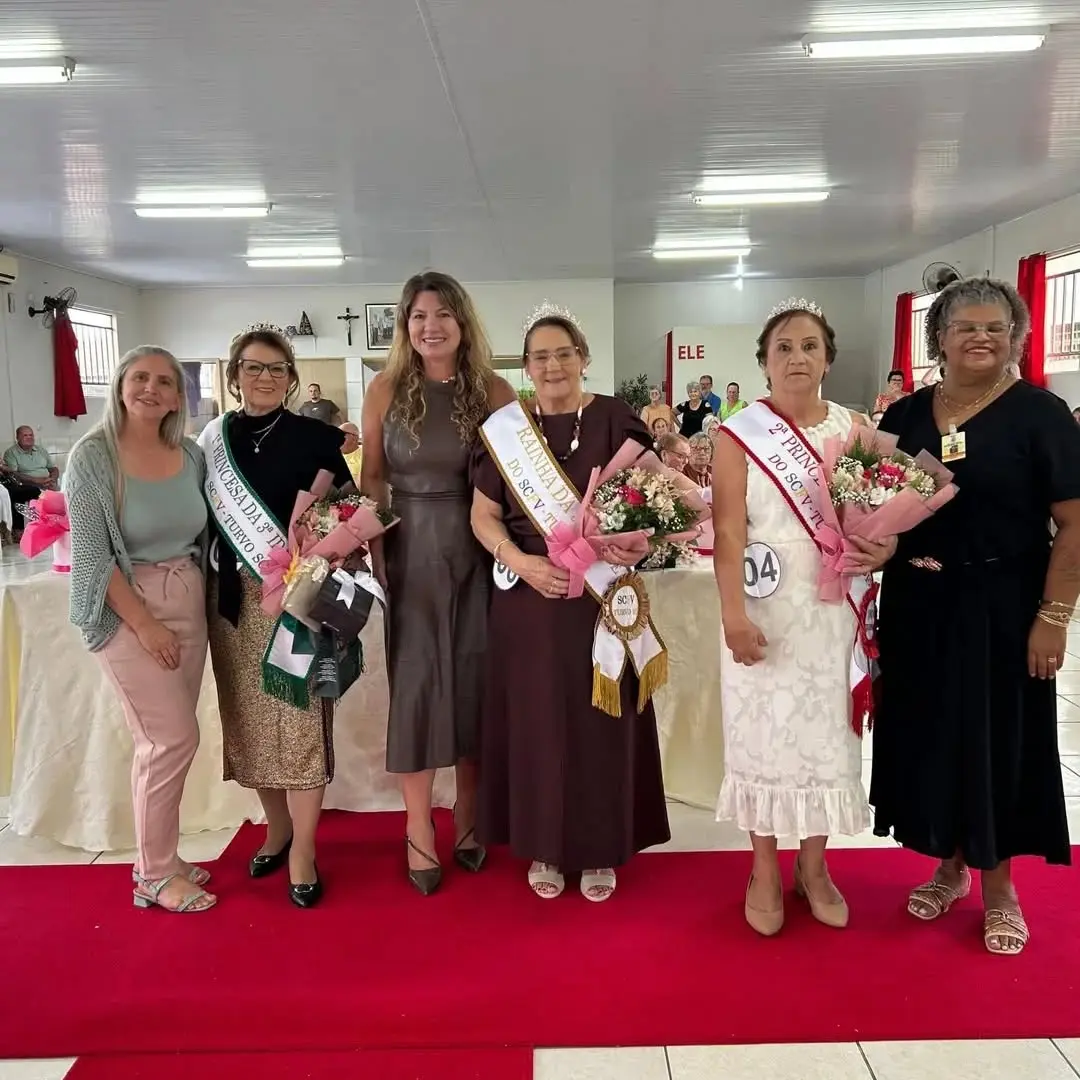 Turvo Celebra a Beleza e Experiência com a Escolha das Soberanas da Terceira Idade