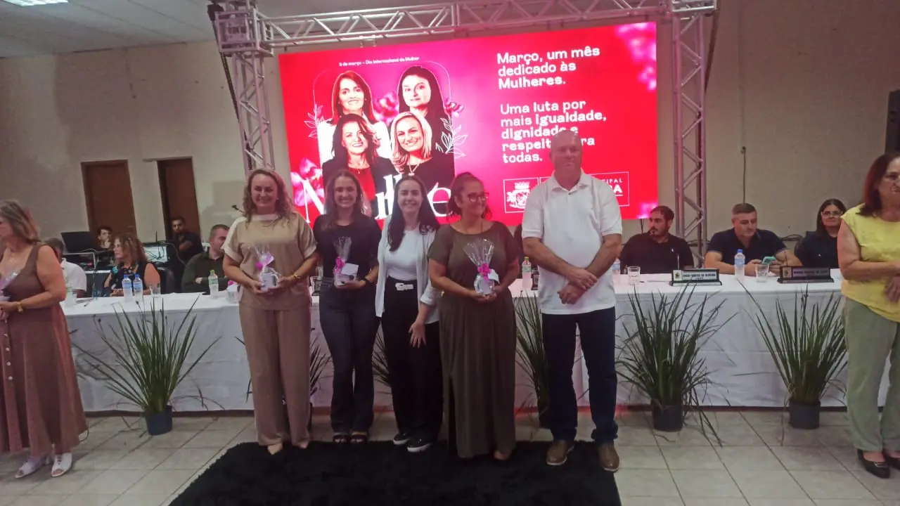 Mampituba Celebra o Dia Internacional da Mulher em Sessão Solene