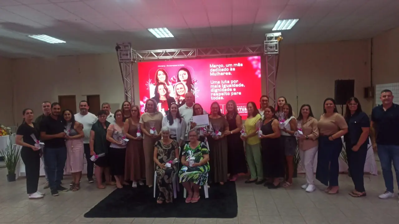 Mampituba Celebra o Dia Internacional da Mulher em Sessão Solene