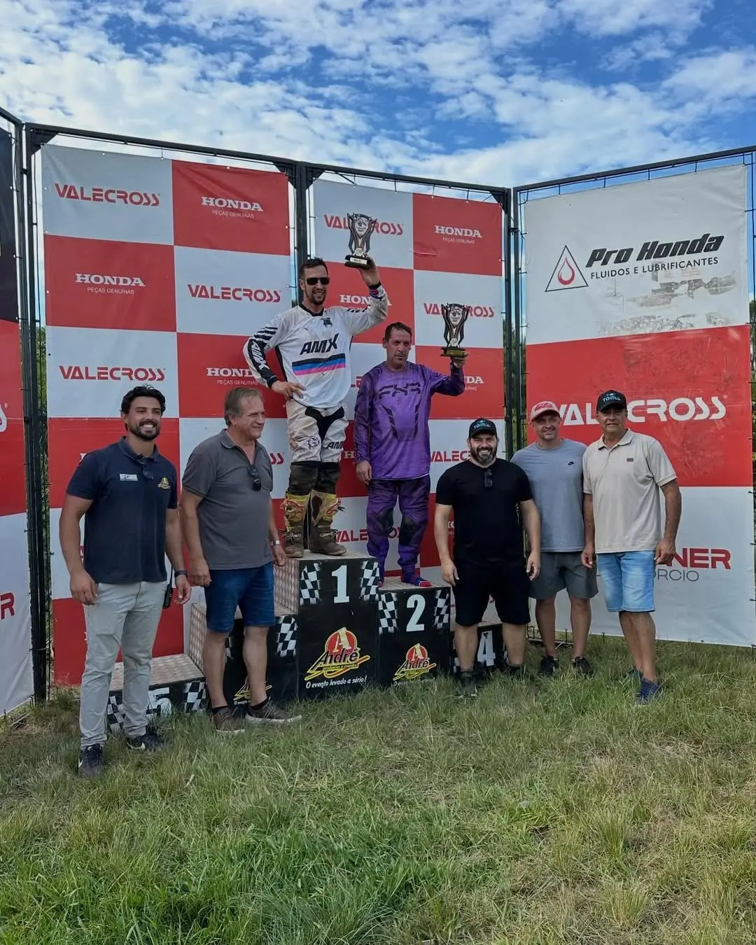 Terra de Areia Vibra com a Largada do Campeonato Pro Honda de Motocross 2026