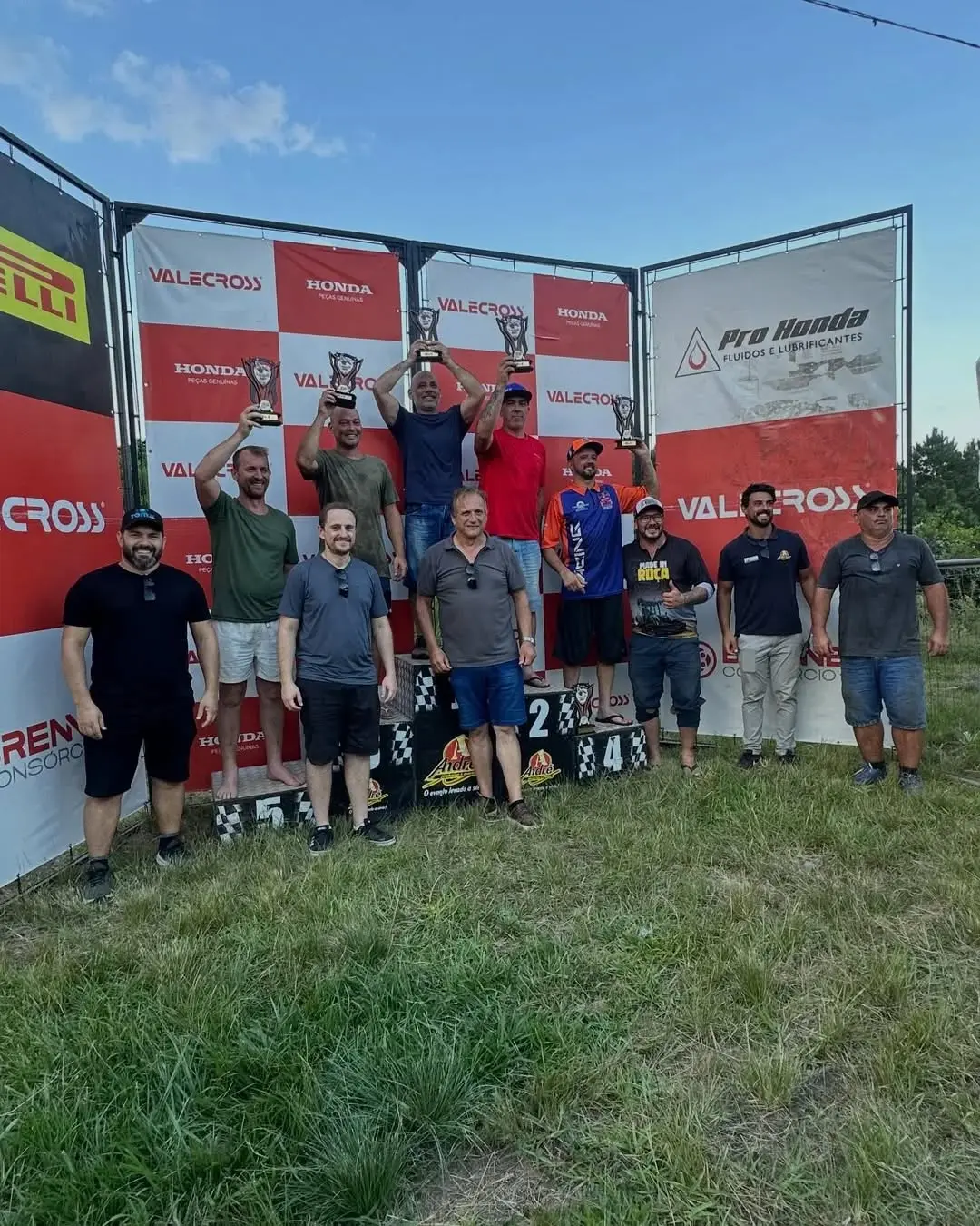 Terra de Areia Vibra com a Largada do Campeonato Pro Honda de Motocross 2026