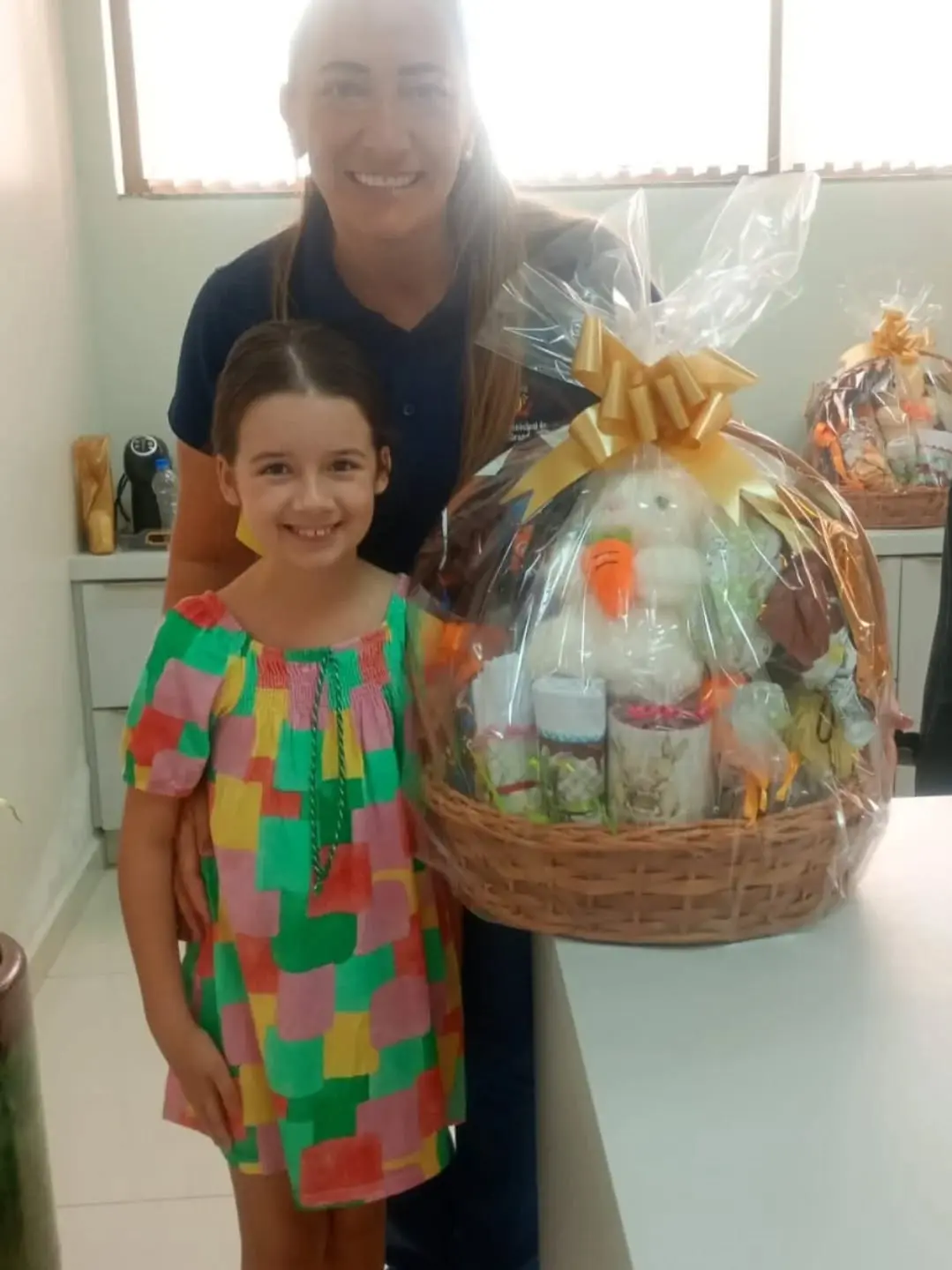 Morro Grande Celebra a Páscoa com Entrega de Cestas e Momentos de Alegria