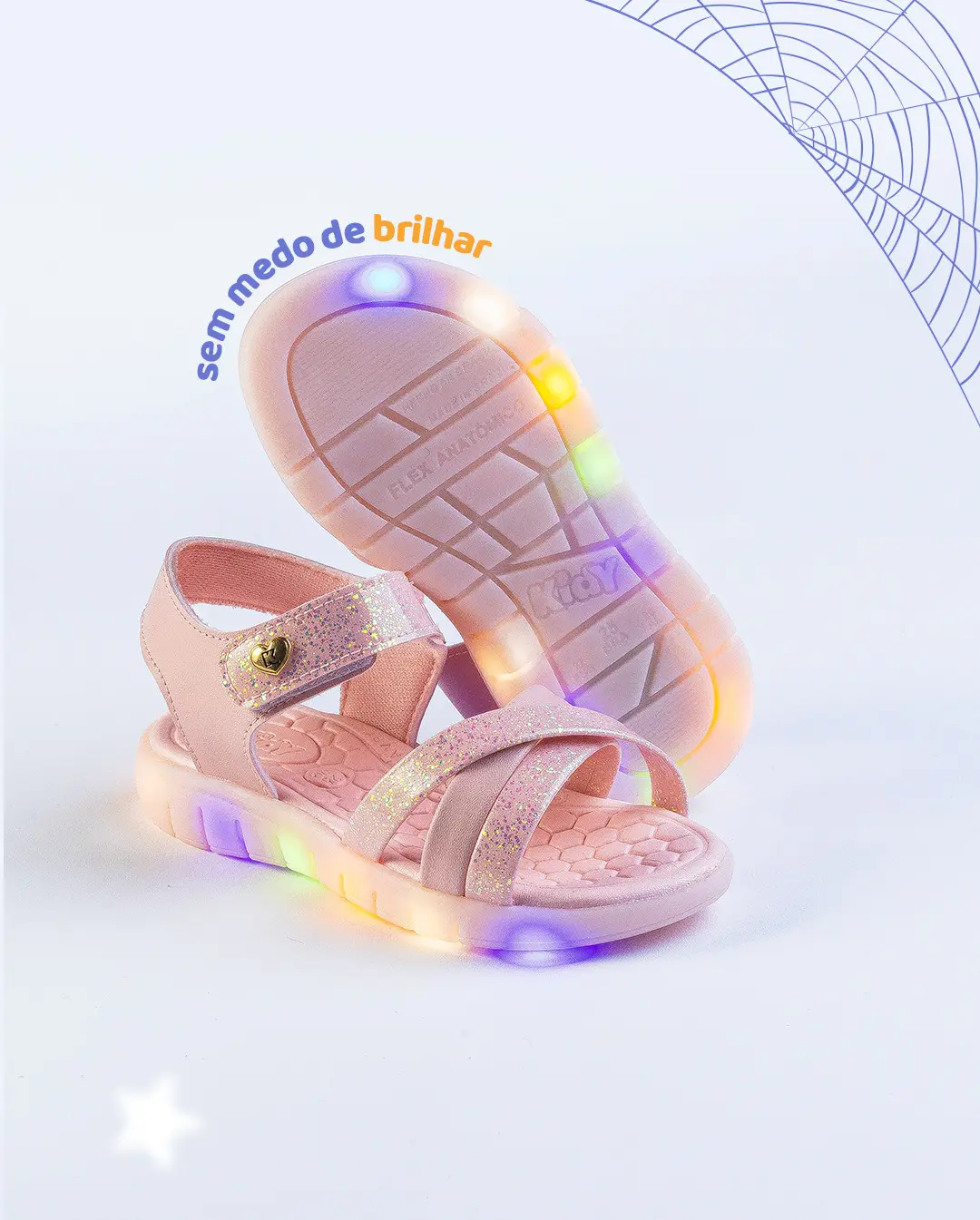 Brilhe em Cada Passo: Calçados Infantis com Luz para Expressar Sua Personalidade!