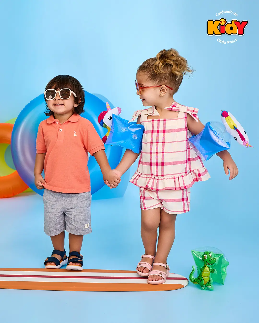 Aventura fashion nos pés: Papete infantil para um verão inesquecível!