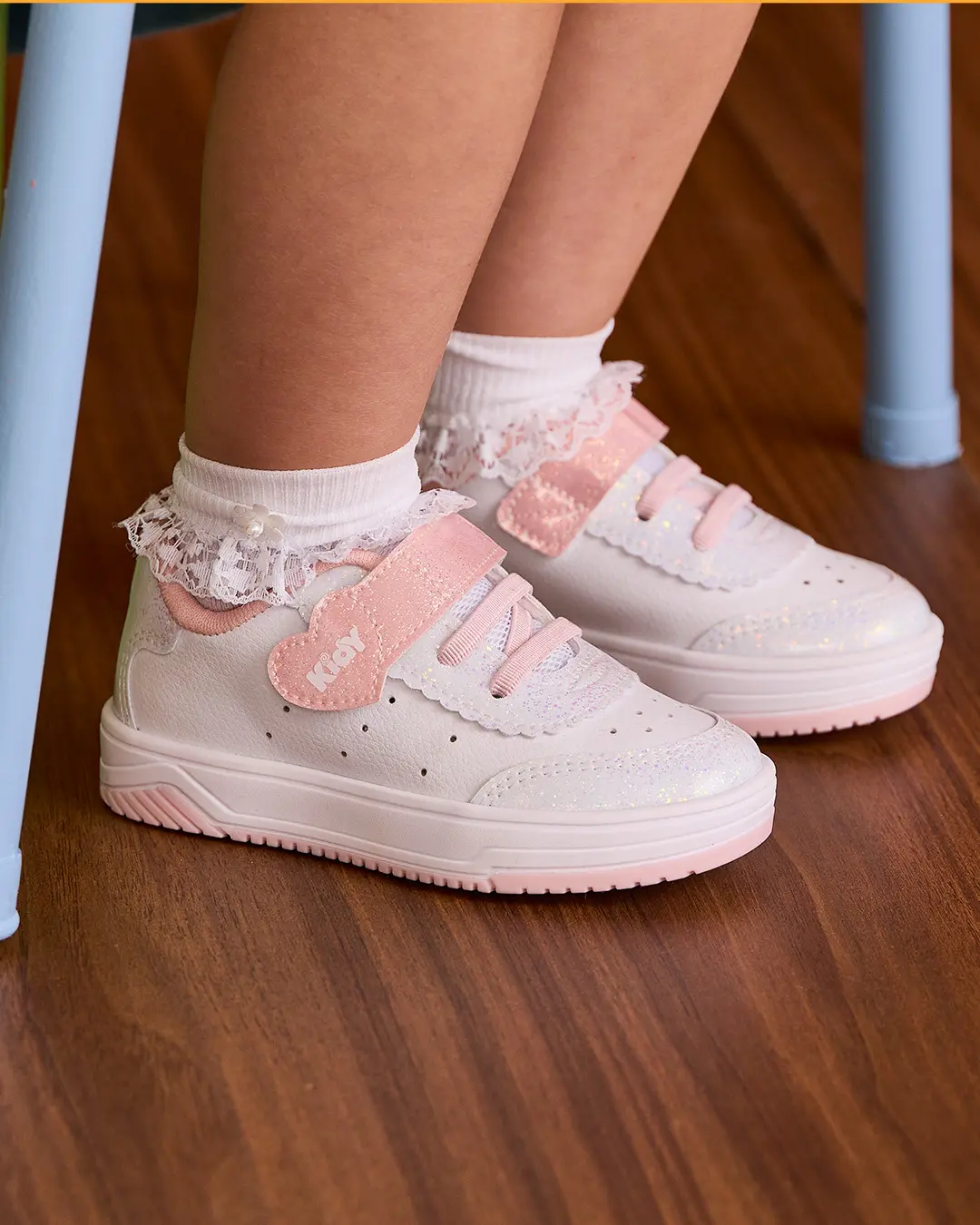 Alegria em Movimento: Descubra o Conforto e Estilo do Kidy Happy para um Dia a Dia Mais Divertido