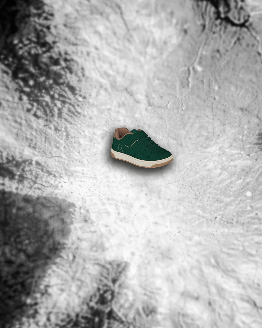 Kidy Astral: O Tênis Infantil que Desvenda Novos Horizontes com Estilo e Liberdade