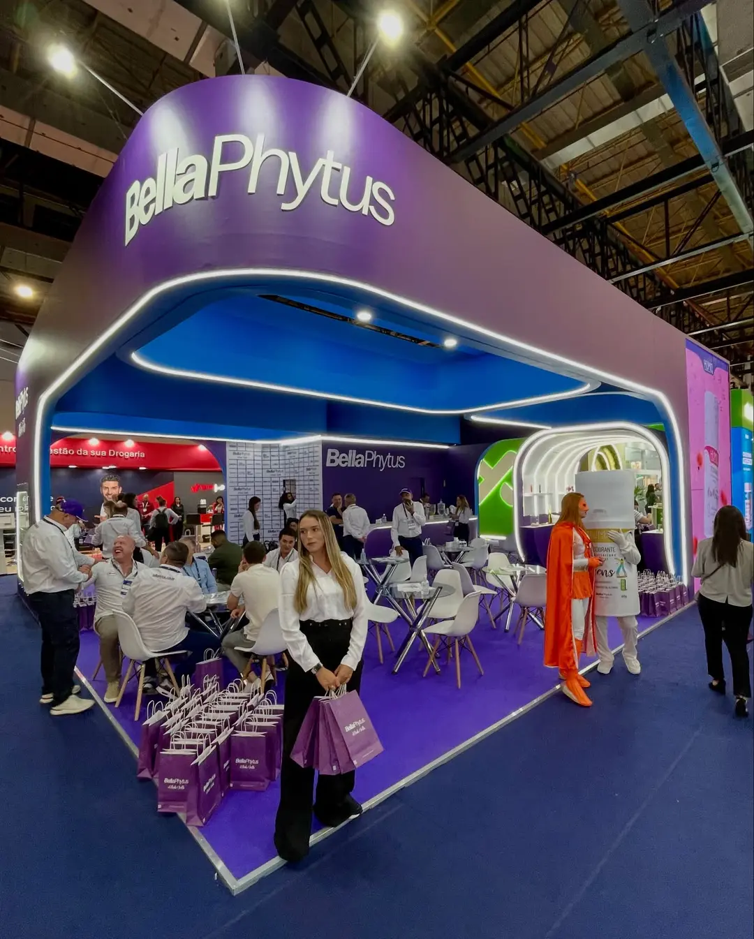 BellaPhytus Marca Presença na ABRADILAN 2025: Cosméticos Naturais em Destaque na Maior Feira Farma da América Latina!