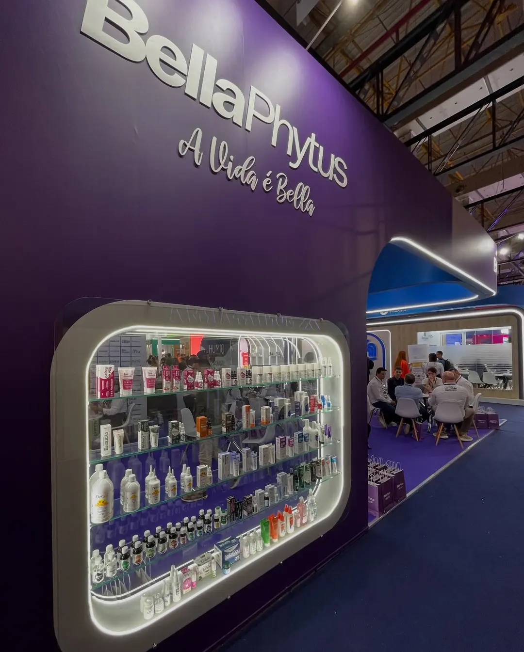 BellaPhytus Marca Presença na ABRADILAN 2025: Cosméticos Naturais em Destaque na Maior Feira Farma da América Latina! - Image