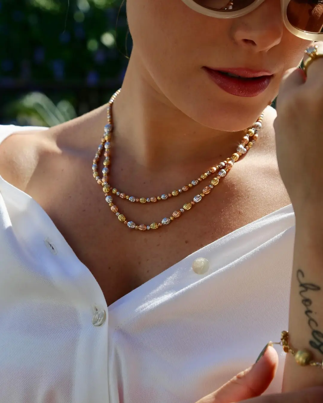 A Elegância Tricolor: Descubra o Charme das Joias em Ouro Amarelo, Branco e Rosé na Guzzatti - Image