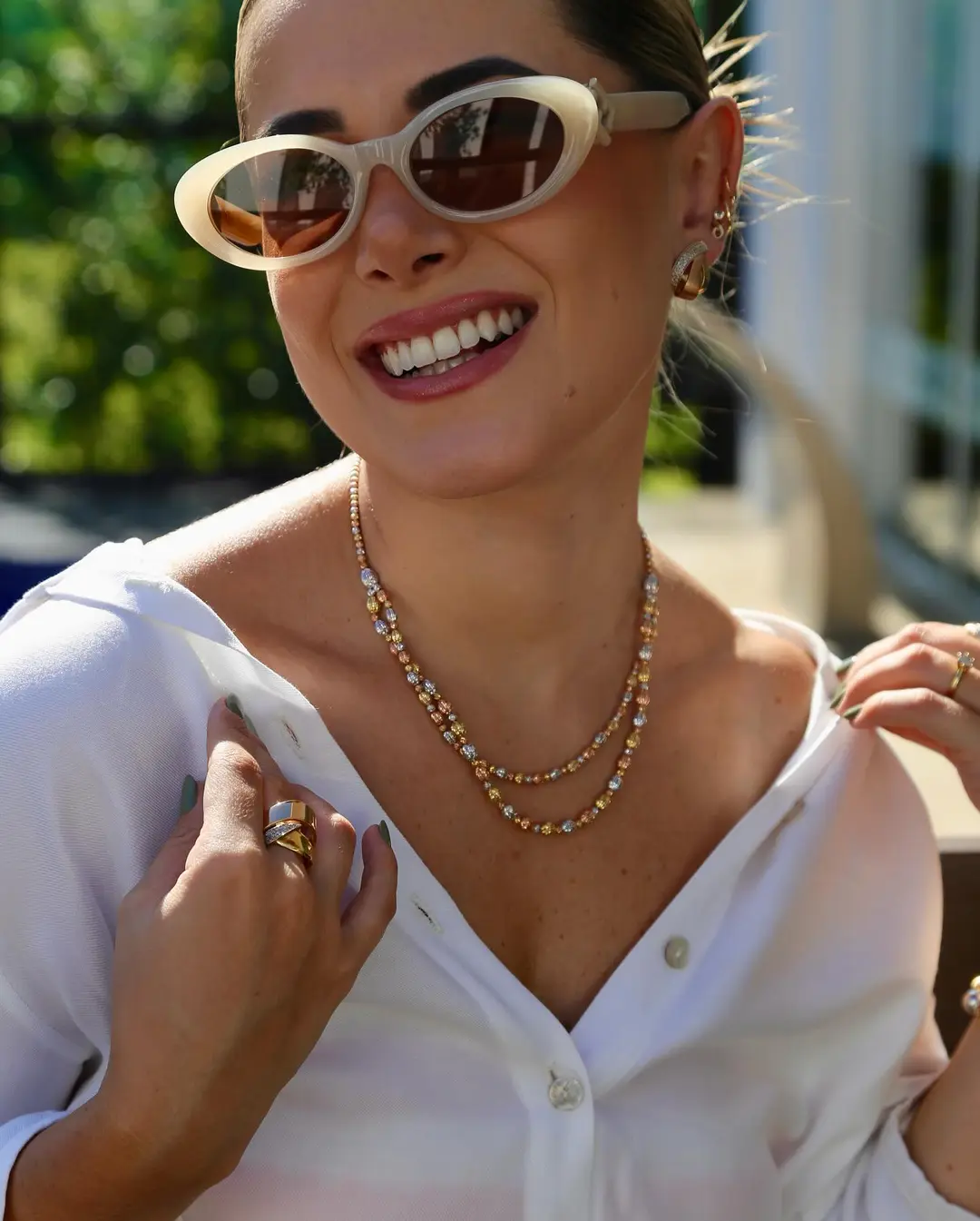 A Elegância Tricolor: Descubra o Charme das Joias em Ouro Amarelo, Branco e Rosé na Guzzatti - Image