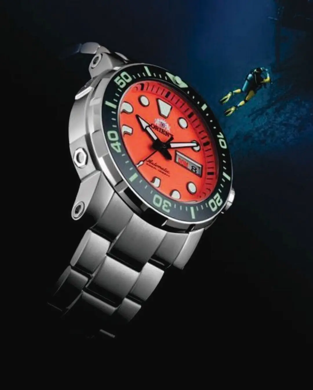 Orient Poseidon F49SS014: Um Mergulho no Estilo Automático para Homens Modernos | Guzzatti