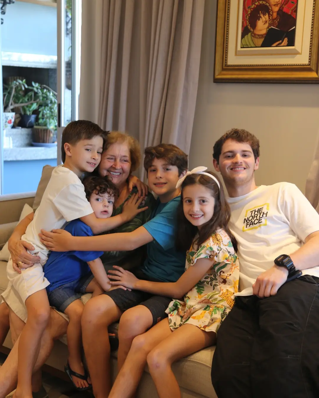 Dia das Mães Guzzatti: Celebrando o Amor e o Legado que Vale Ouro