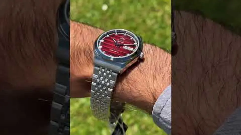 Orient Heritage Automático 3 Estrelas: Elegância Clássica ao Seu Alcance